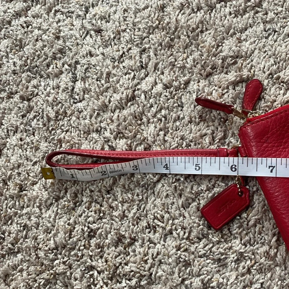 Womens Authentic Red Coach Wristlet Wallet - Picture 11 of 11